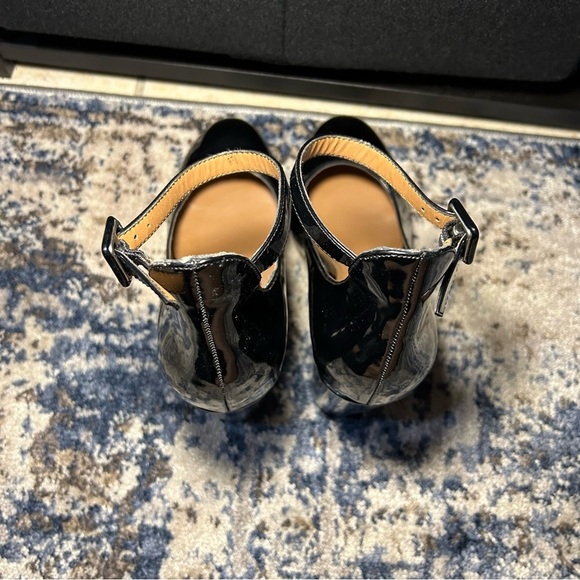 Steve Madden Vivii Black Faux Patent Leather Mary Jane Ankle Strap Heels Size 7 - Picture 8 of 11